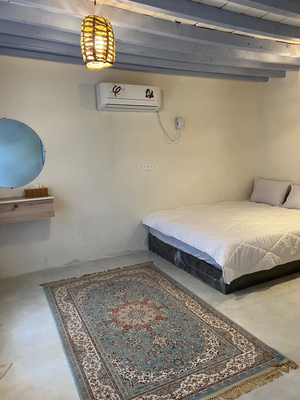 عکس هتل گل ابریشم