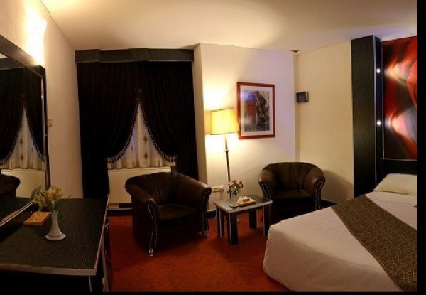 عکس هتل عالی قاپو