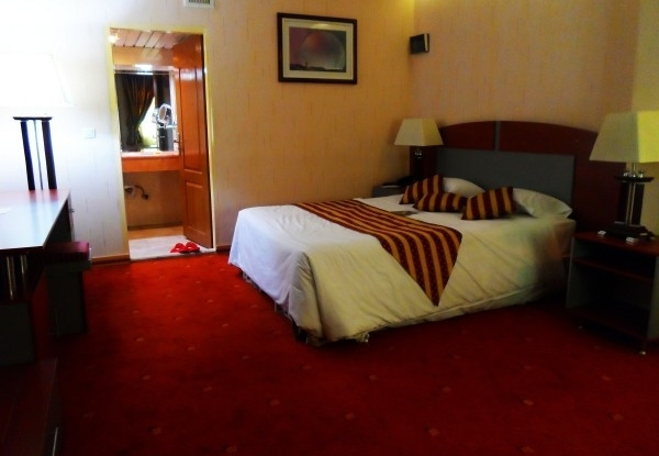 عکس هتل عالی قاپو