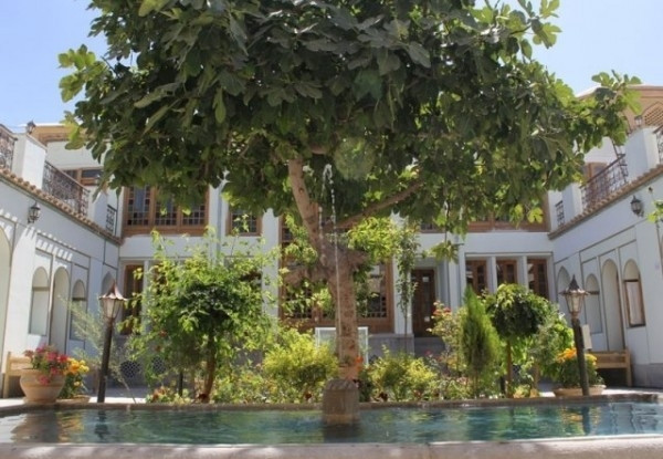 عکس هتل عتیق