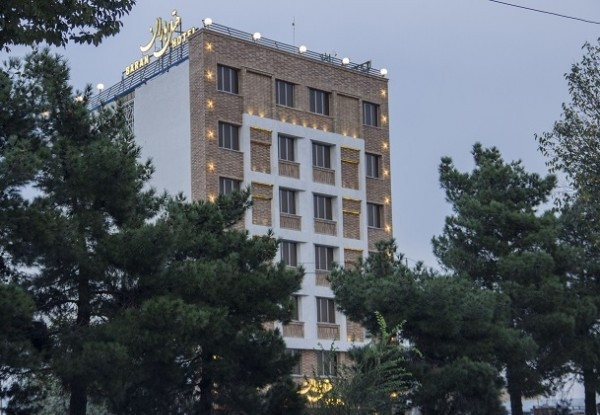 عکس هتل باران