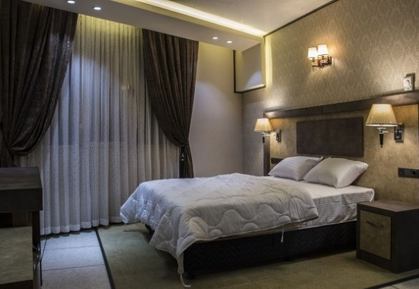 عکس هتل باران