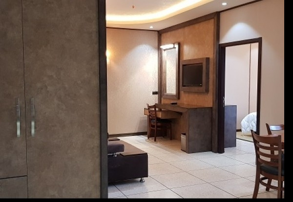 عکس هتل باران