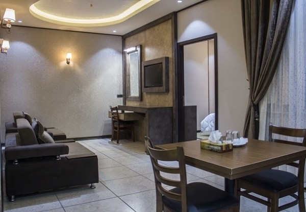 عکس هتل باران