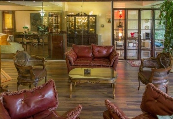 عکس هتل چهل پنجره