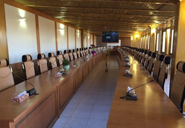 عکس هتل چهل پنجره