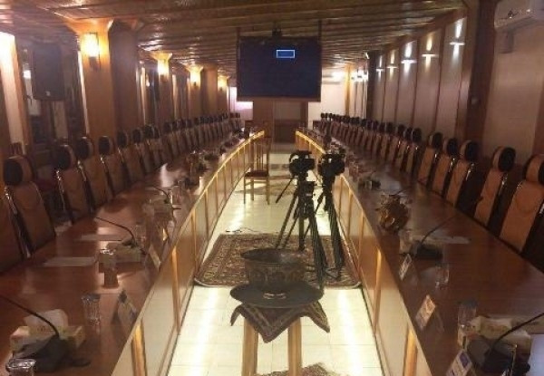 عکس هتل چهل پنجره