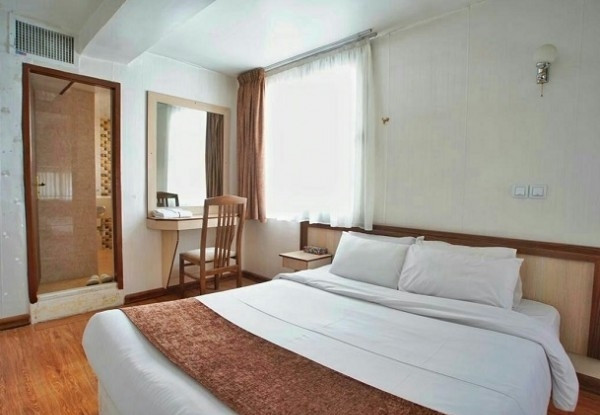 عکس هتل اصفهان