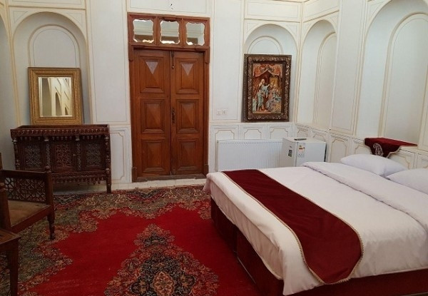 عکس هتل خان نشین