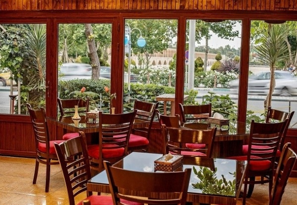 عکس هتل پارسیان سوئیت