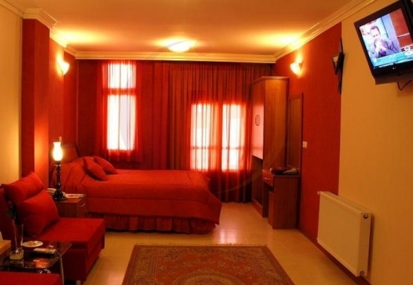 عکس هتل پارتیکان