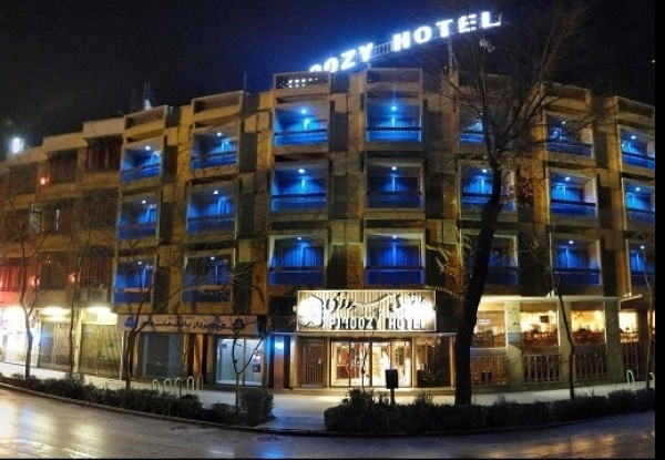 عکس هتل پیروزی