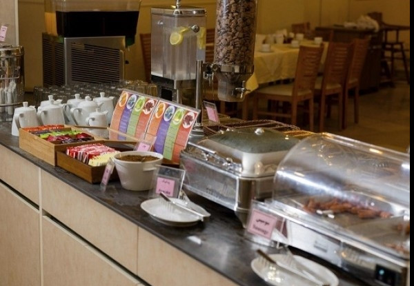 عکس هتل پیروزی