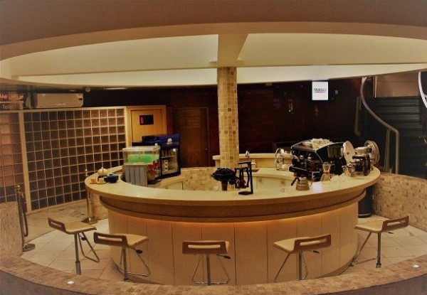 عکس هتل پیروزی