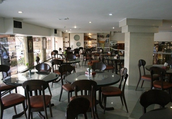 عکس هتل پیروزی