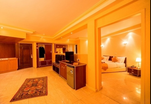 عکس هتل پیروزی