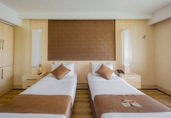 عکس هتل سفیر