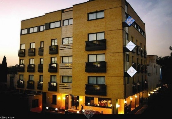 عکس هتل شیخ بهایی