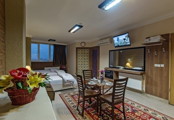 عکس هتل زنده  رود