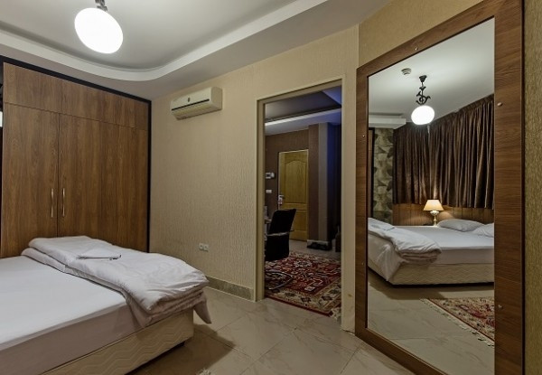 عکس هتل زنده  رود