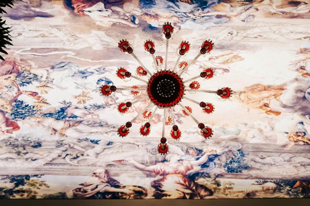 عکس هتل ریفرم (Reform)