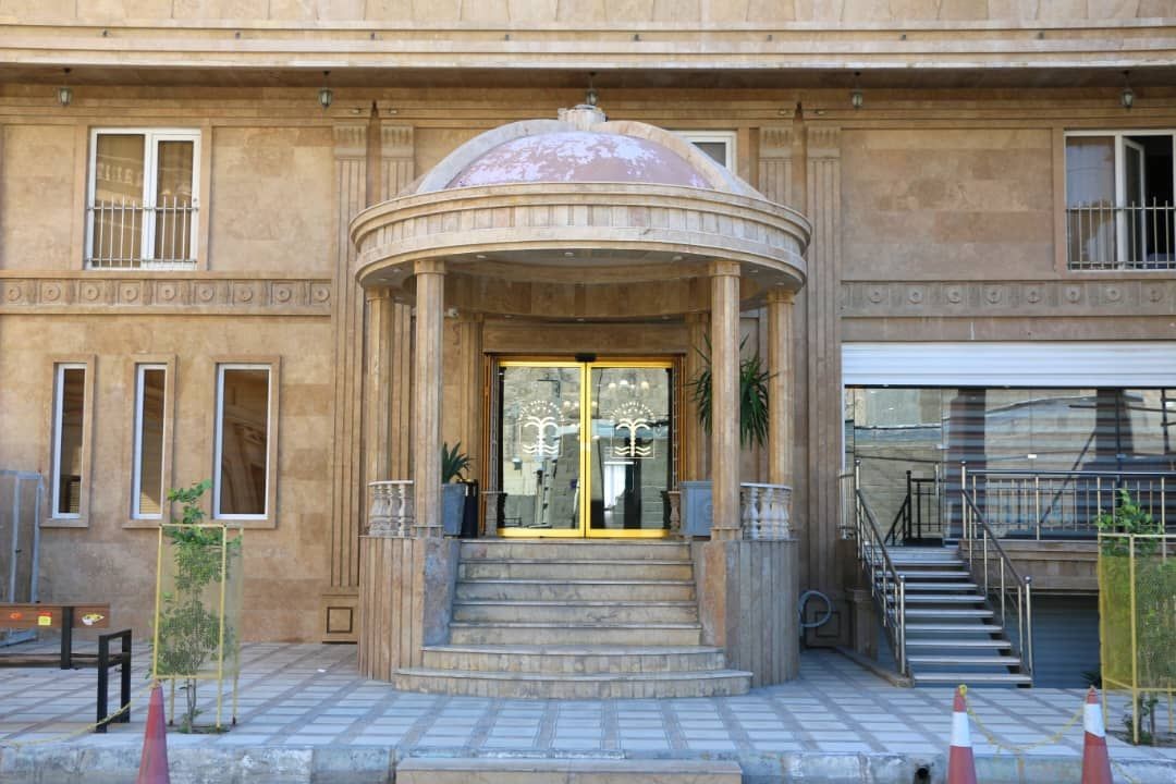 تصویر هتل ساحلی بنود