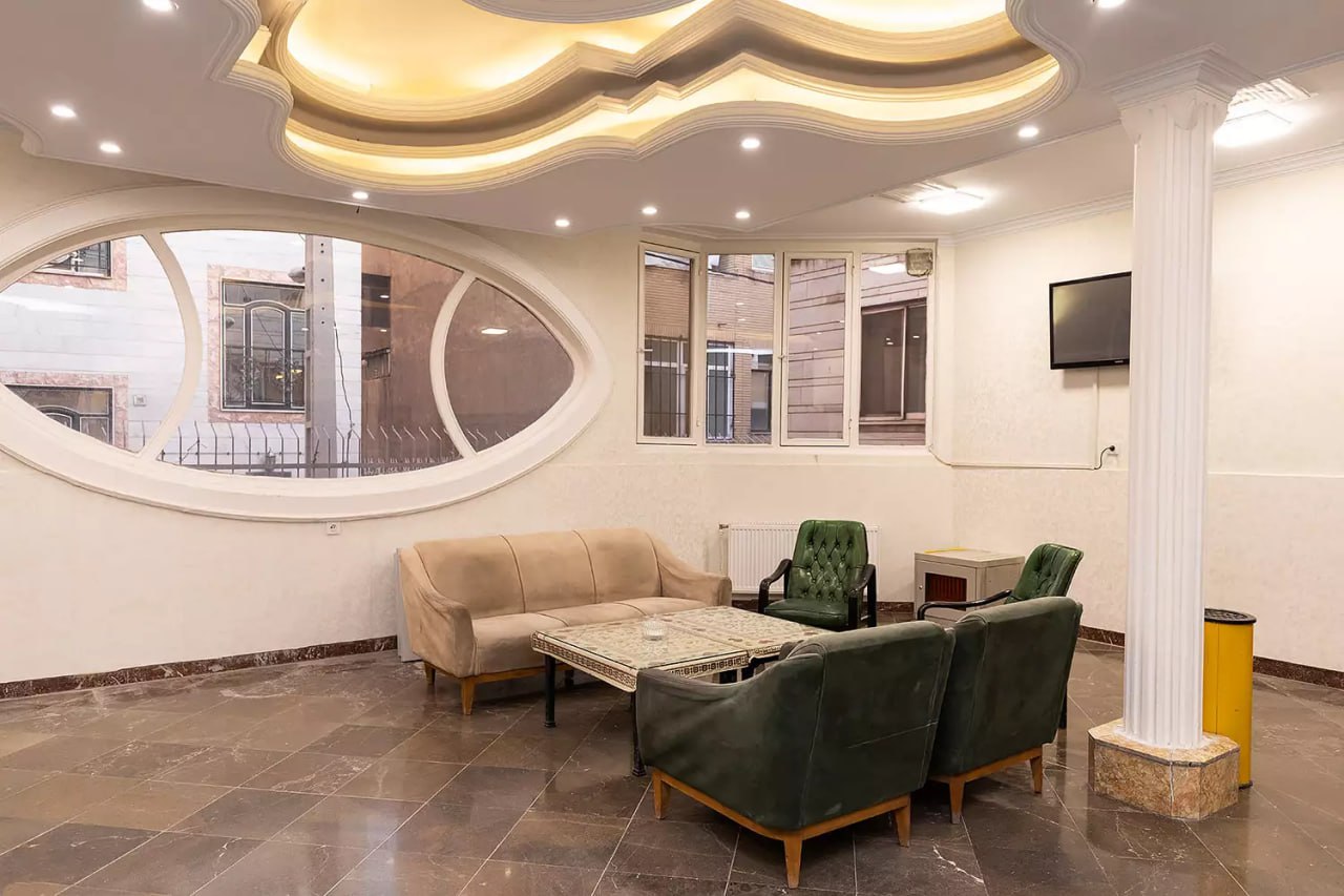 عکس هتل پیروز