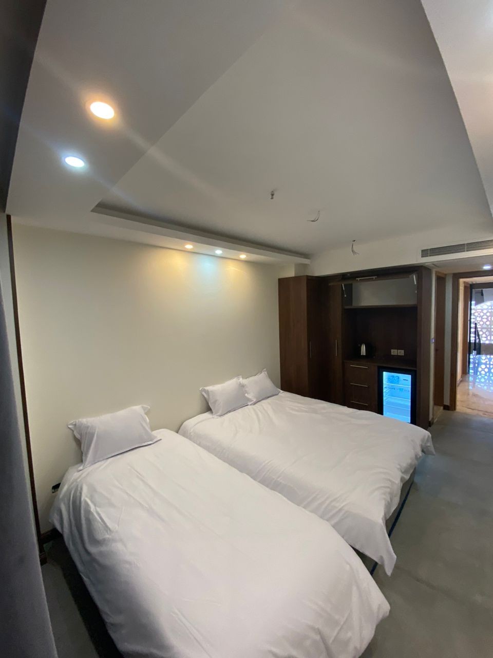 عکس هتل آوات