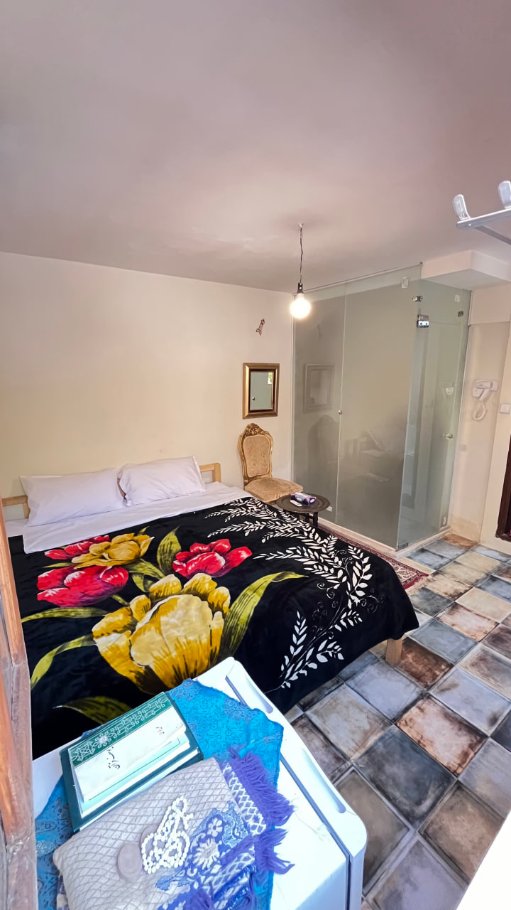 عکس هتل بازار