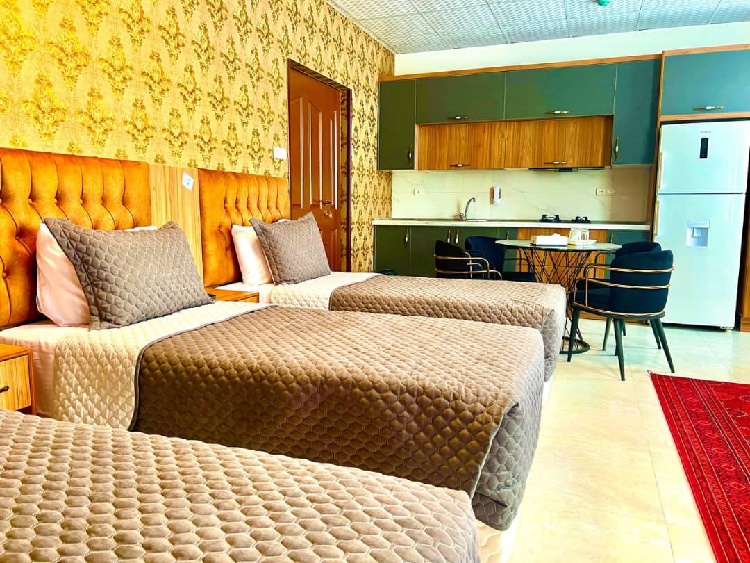 عکس هتل آریا