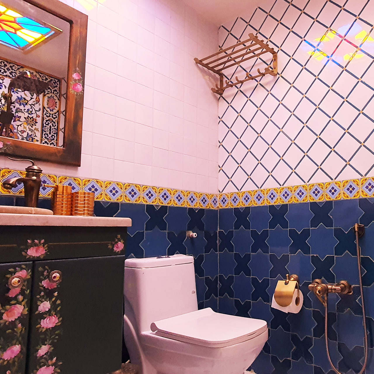 تصویر هتل عمارت محلاتی