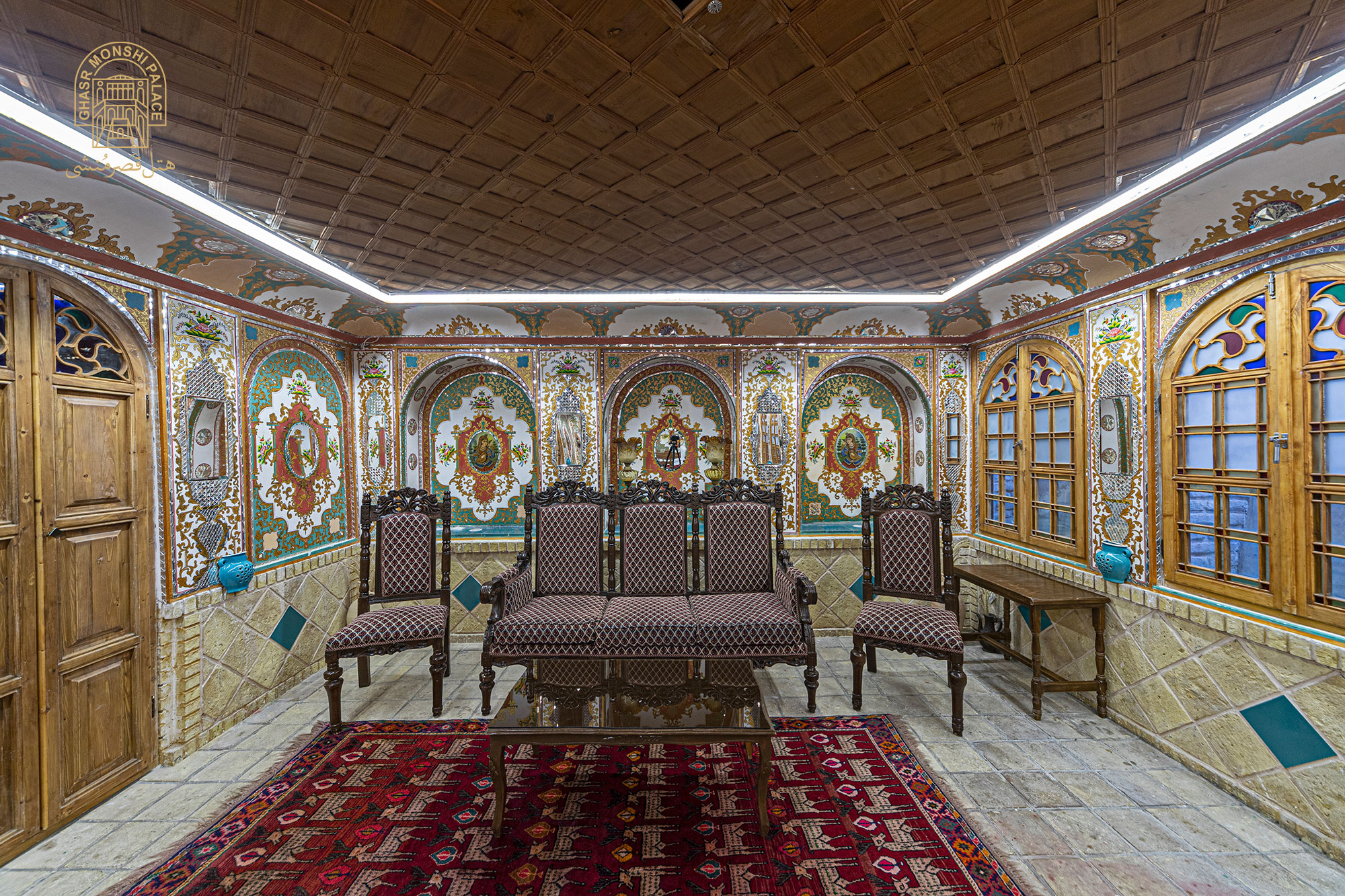 عکس هتل قصر منشی