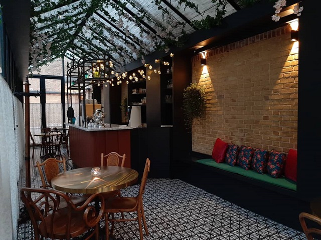 عکس هتل نظامیه