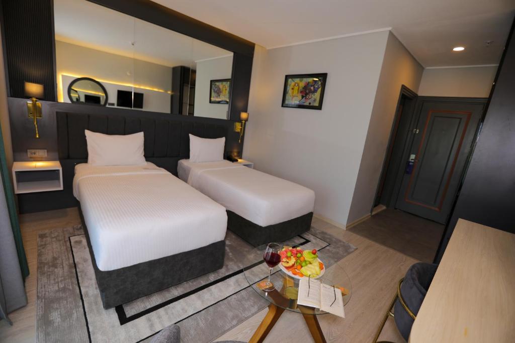 عکس هتل ددمان (Dedeman)