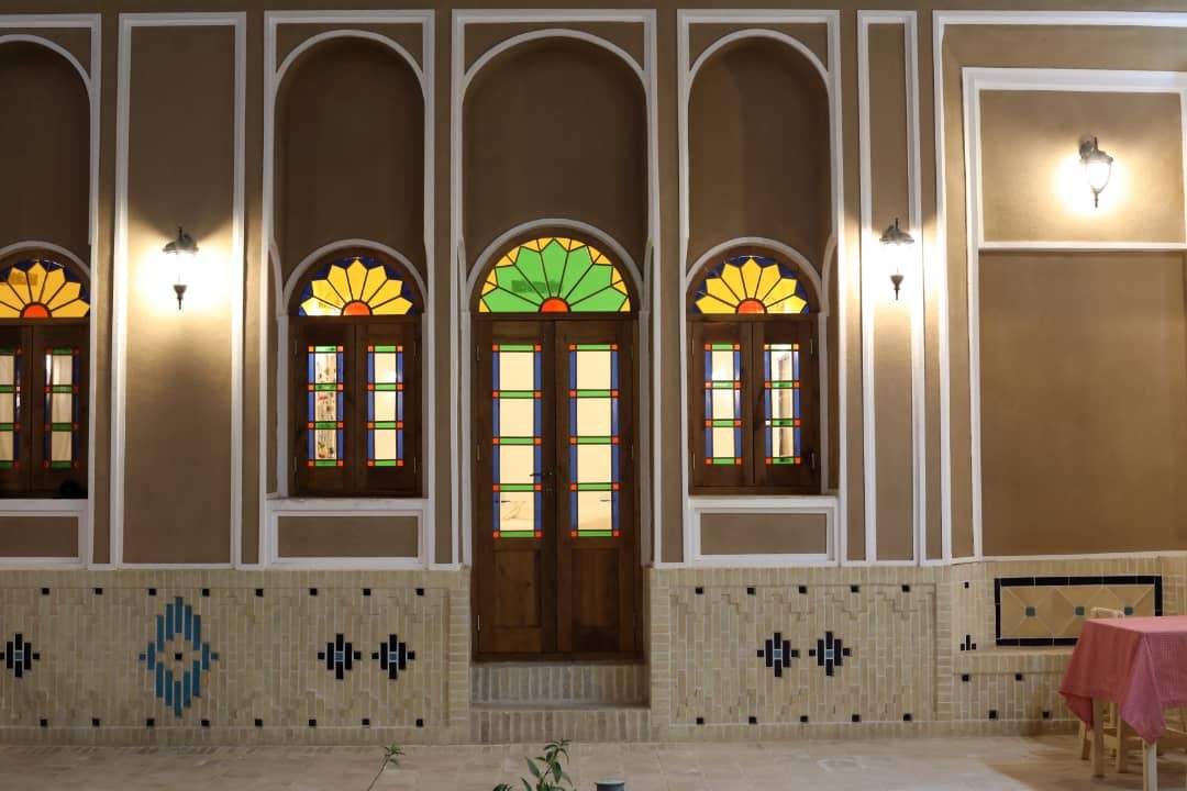 تصویر هتل آلما