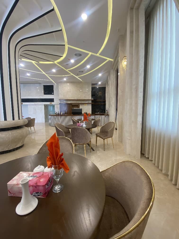 عکس هتل شکوه شارستان