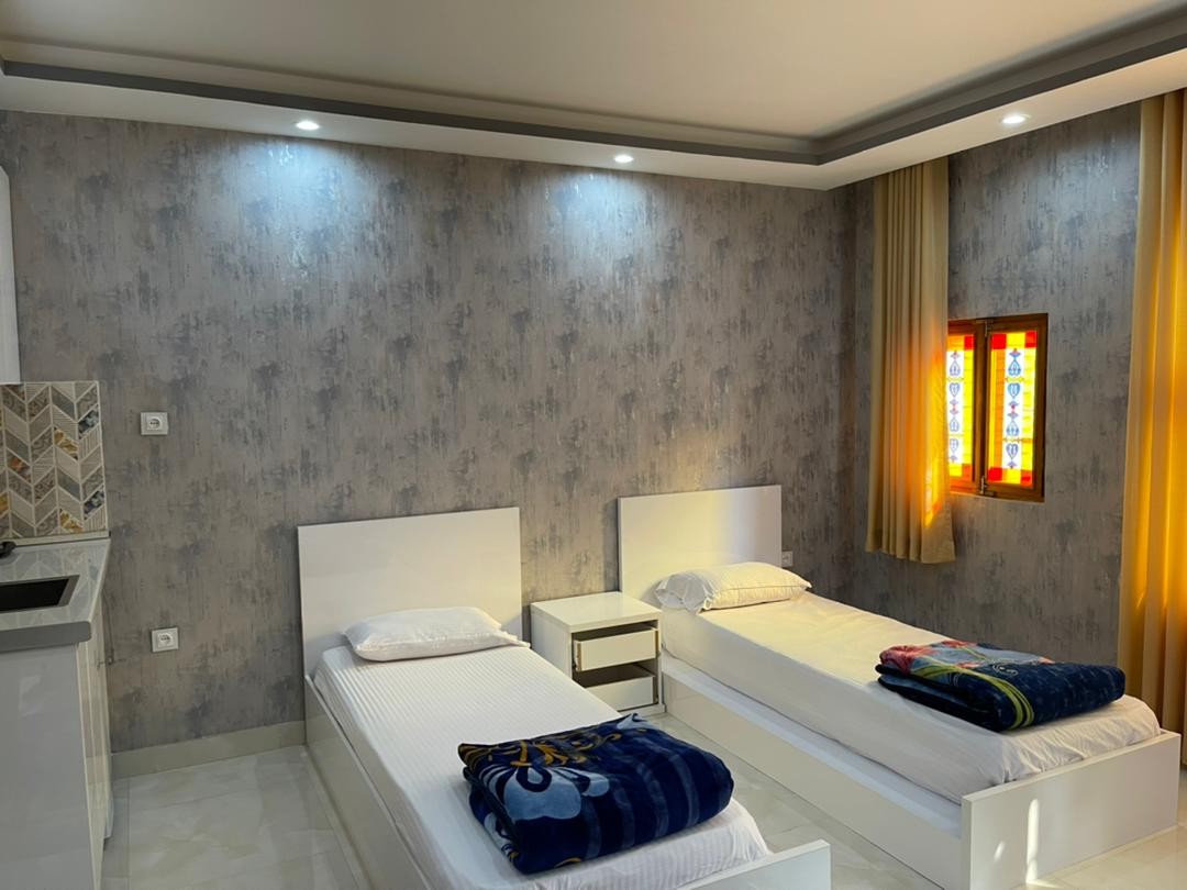 عکس هتل سنتی تخت جمشید