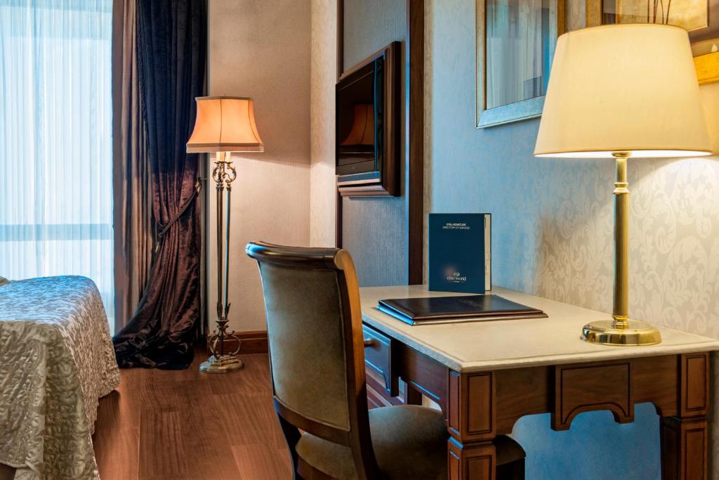 عکس هتل الیت ورلد (Elite World)