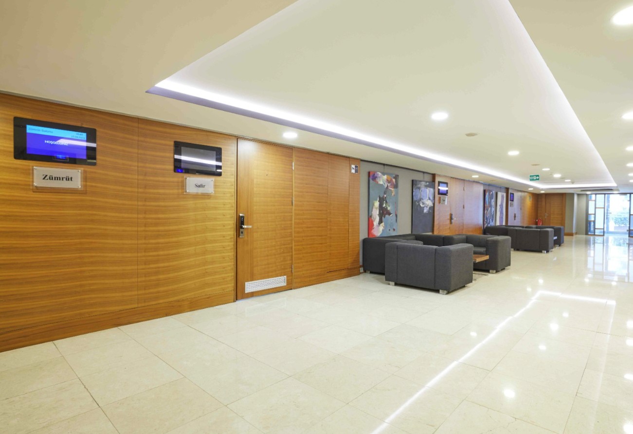 عکس هتل ددمان (Dedeman)