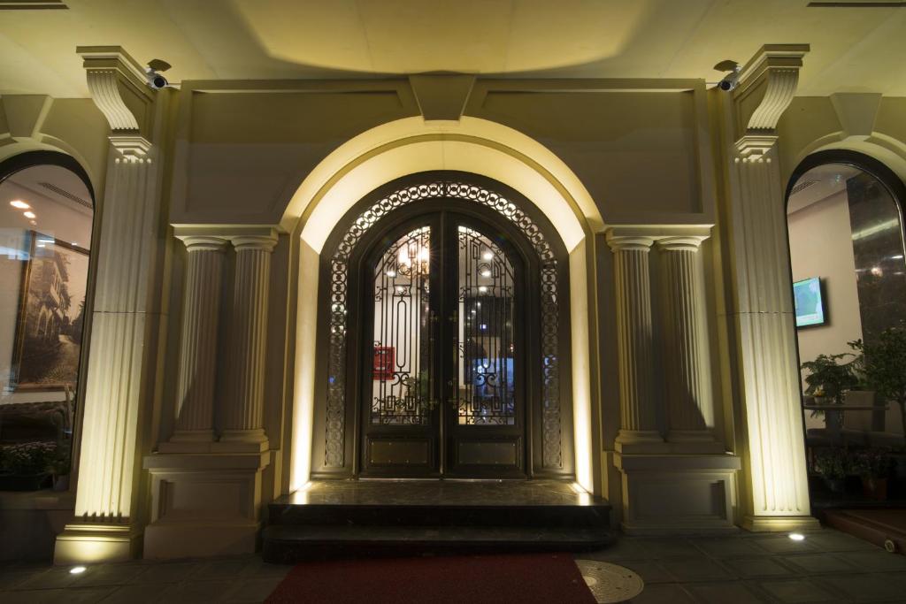 تصویر هتل جومبالی پلازا (Cumbali Plaza)