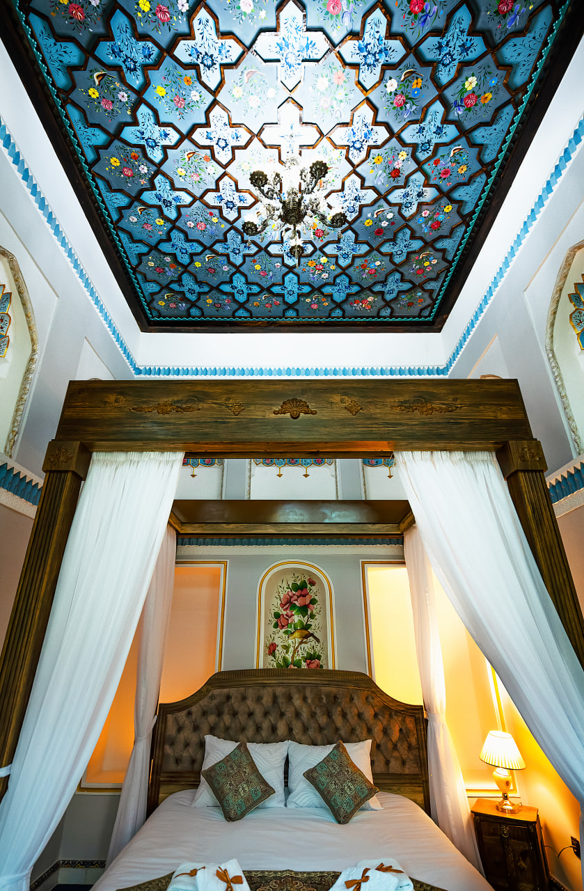 عکس هتل آناهید