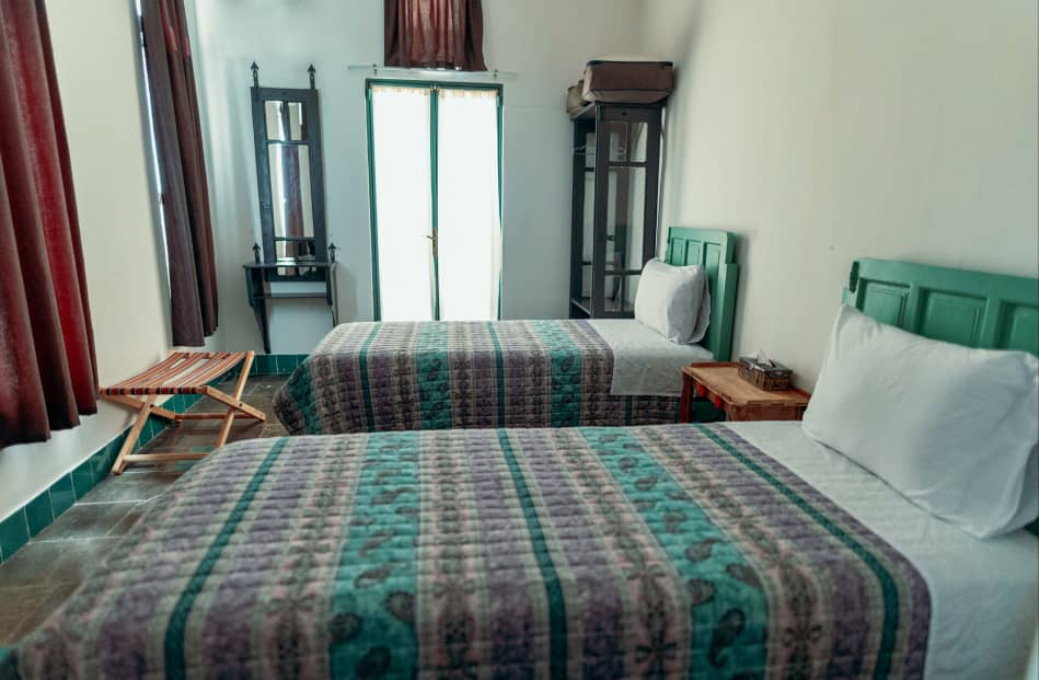 عکس هتل منزل یزدان