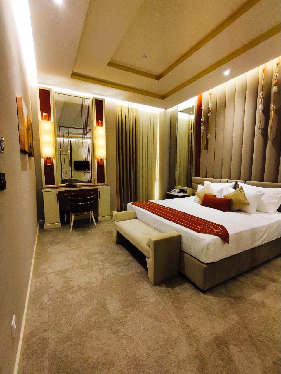 عکس هتل انتخاب