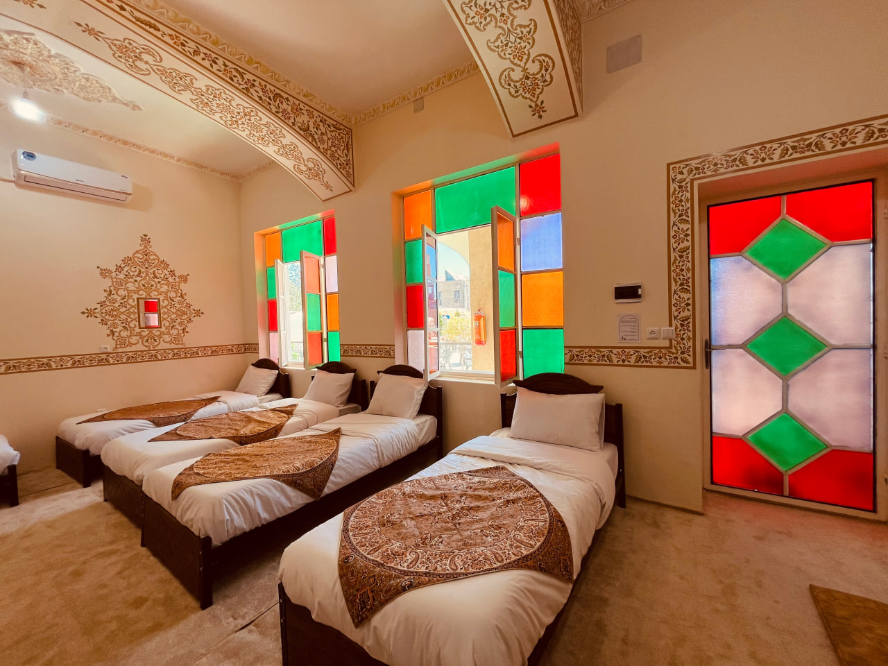 عکس هتل ماهور