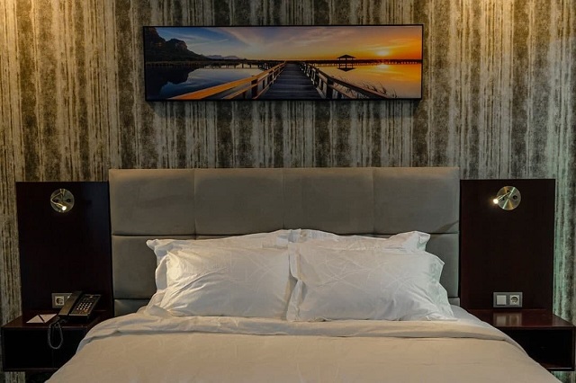 عکس هتل آوینا