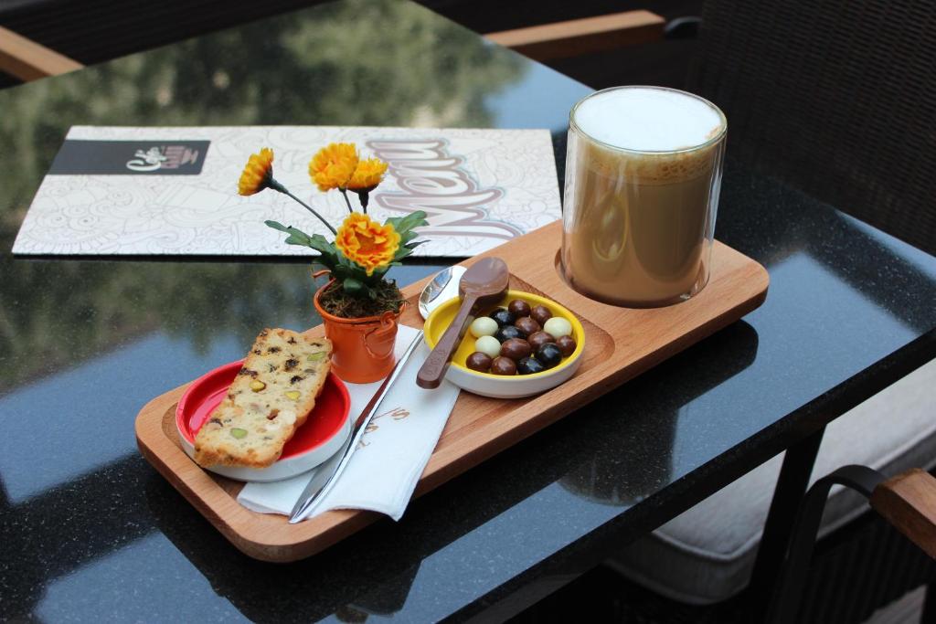 عکس هتل کلاس (Class)