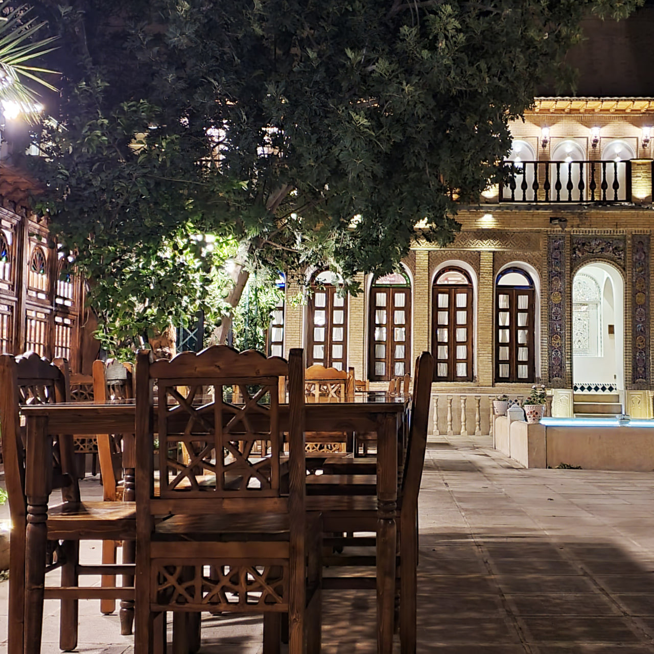 تصویر هتل عمارت محلاتی