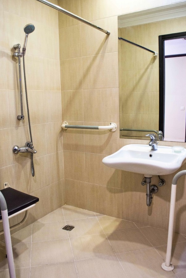 عکس هتل ددمان (Dedeman)