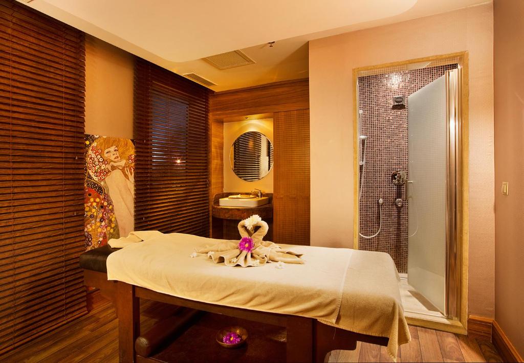 عکس هتل دابل تری بای هیلتون (DoubleTree by Hilton)