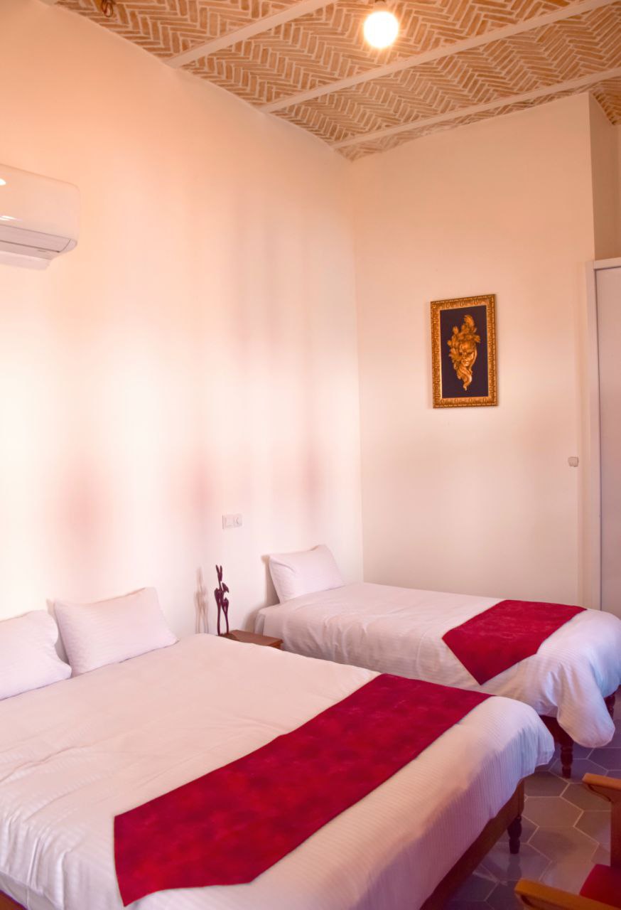 عکس هتل خانه صدیق